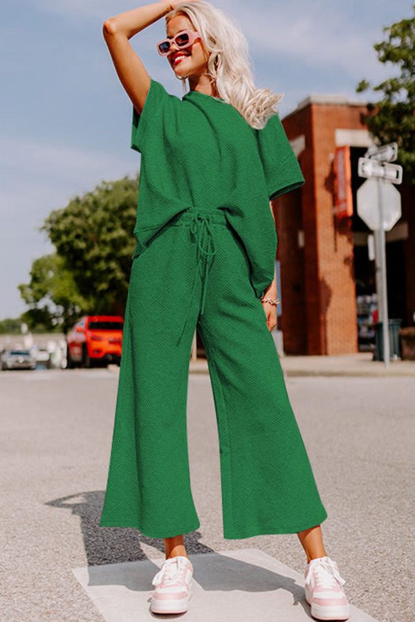 Dark Green Textured Loose Fit T Shirt and Drawstring Pants Set For Sale - Image 5