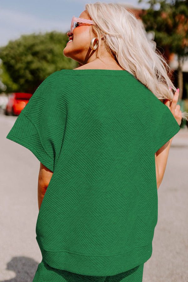 Dark Green Textured Loose Fit T Shirt and Drawstring Pants Set For Sale - Image 2